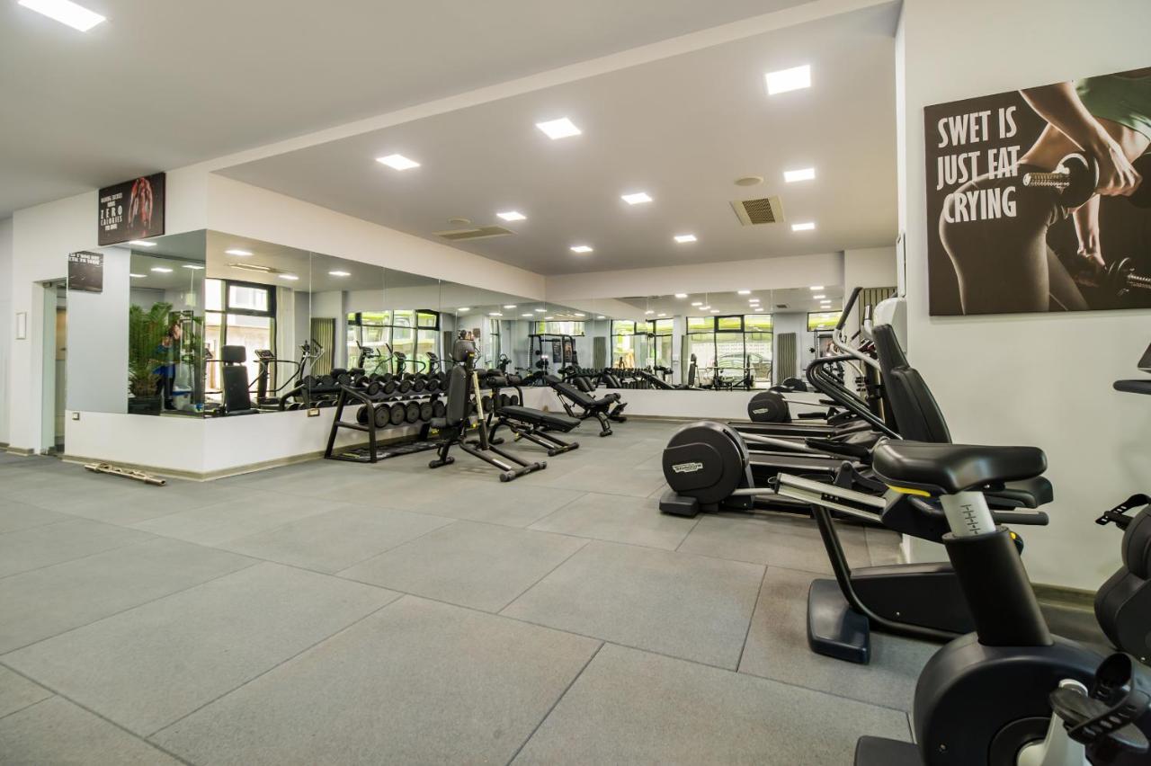 Olive Apartment In Spa N Pool Resort-Parking Mamaia Ngoại thất bức ảnh