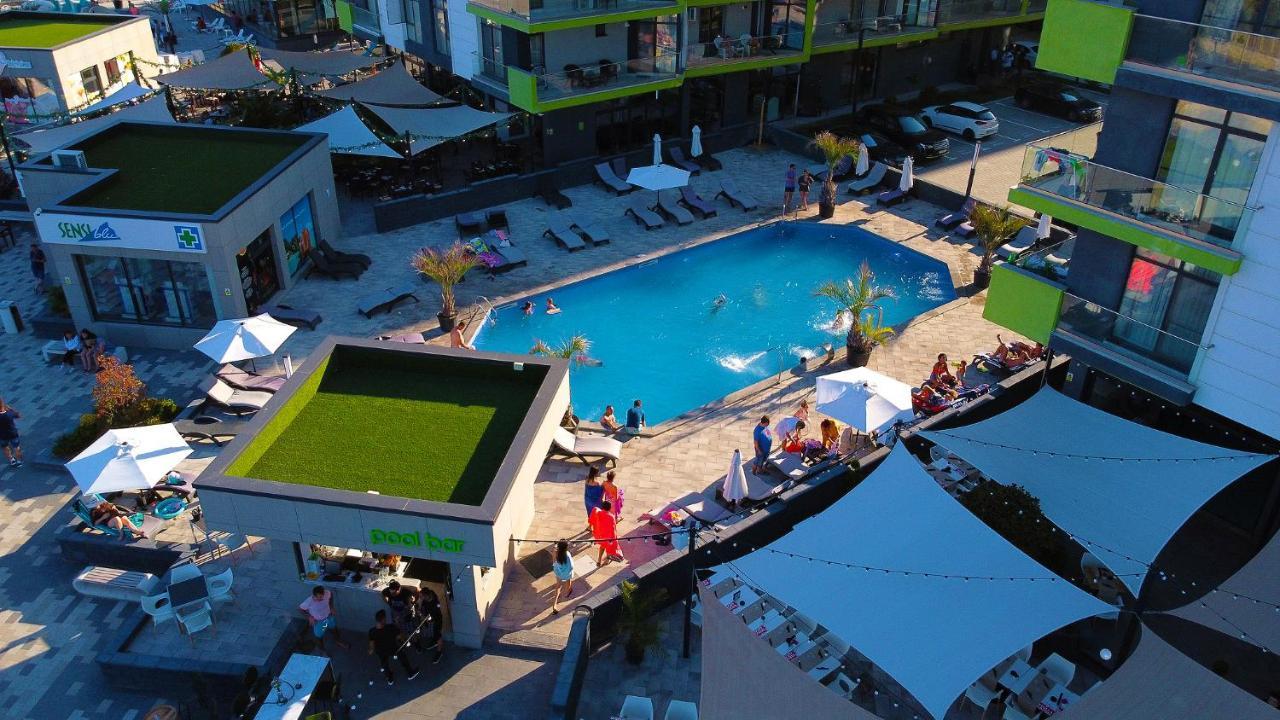 Olive Apartment In Spa N Pool Resort-Parking Mamaia Ngoại thất bức ảnh