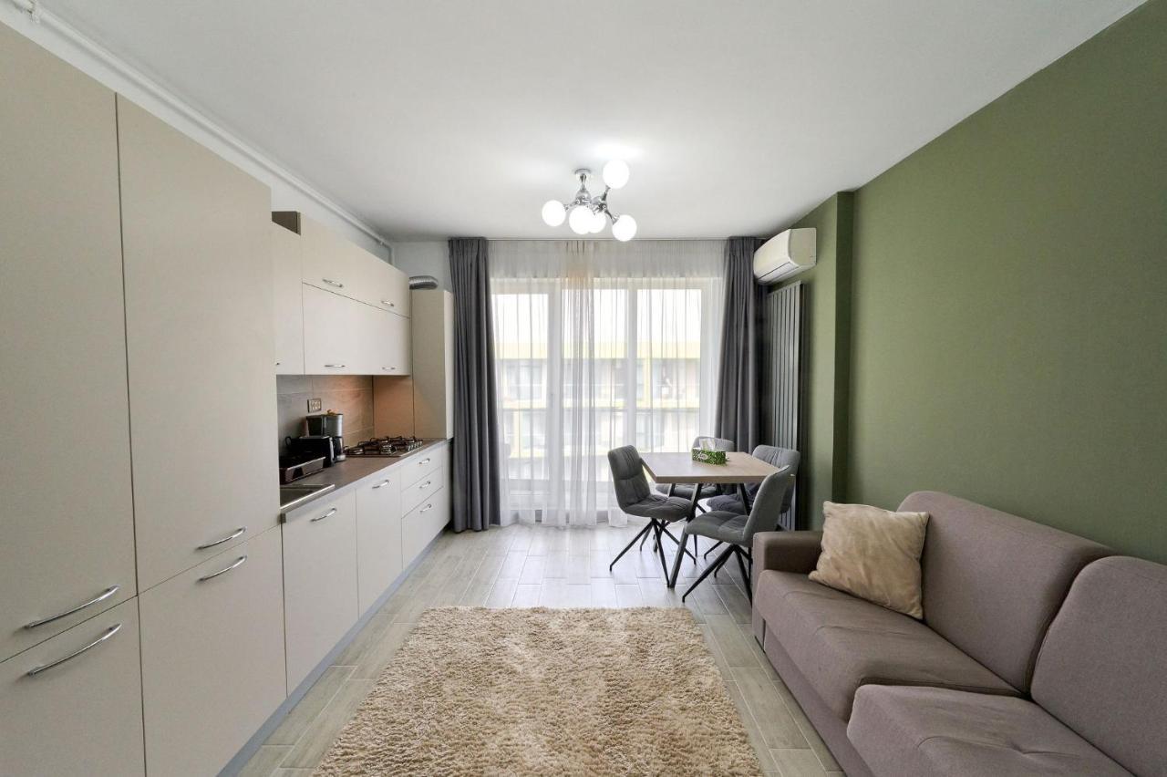 Olive Apartment In Spa N Pool Resort-Parking Mamaia Ngoại thất bức ảnh